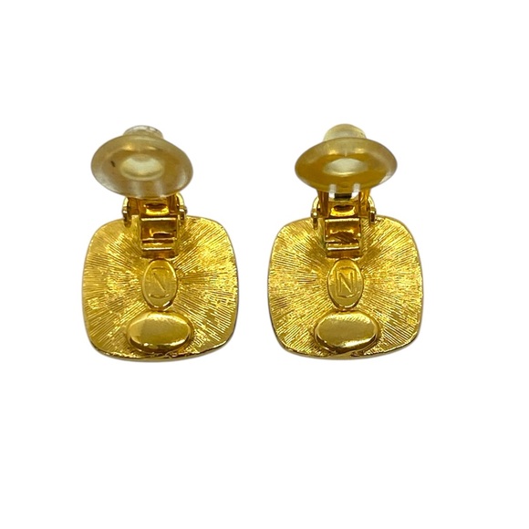 Vintage Nordstrom Two-Tone Silver Textured Square w Gold Border Clip On Earrings - Picture 5 of 6